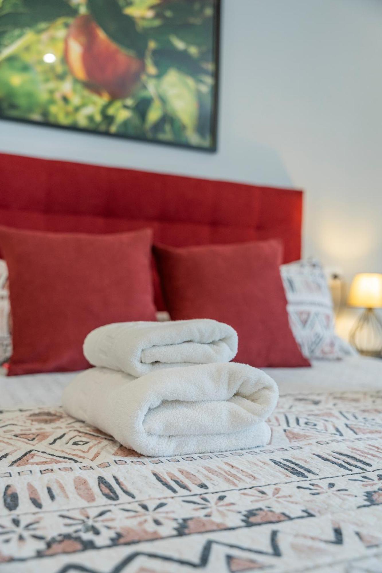 Apartamentos Cuetumerin Onís Exteriör bild