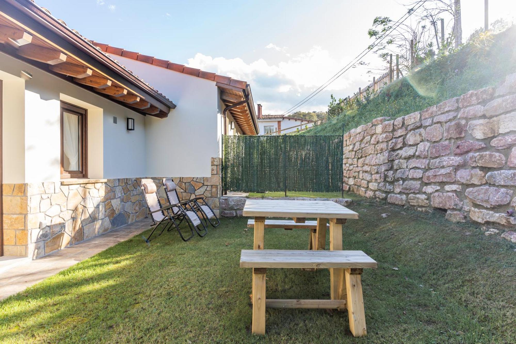 Apartamentos Cuetumerin Onís Exteriör bild